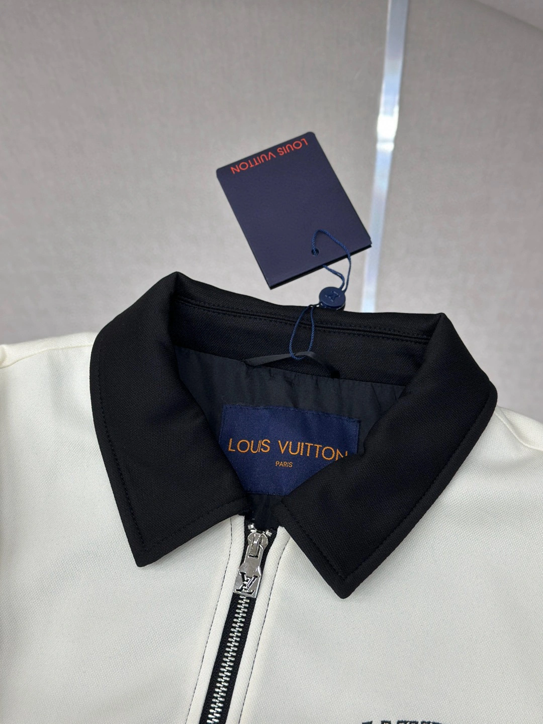wg.luxury- 8V oversize item:E-F501C1126